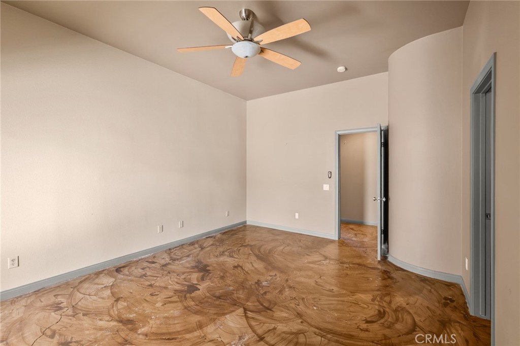49110 Vista Property Photo 14