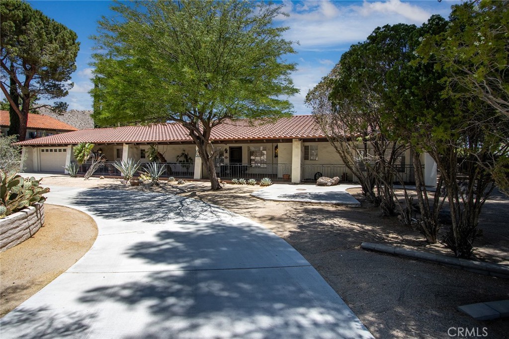 7475 San Remo Trail Property Photo 1