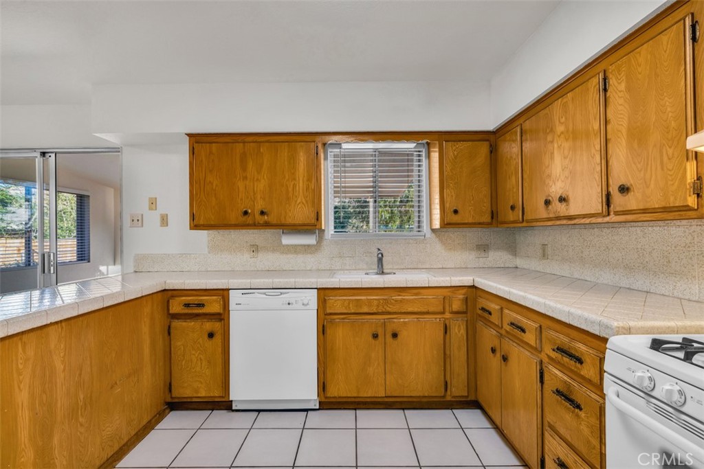 49455 Rosella Property Photo 8