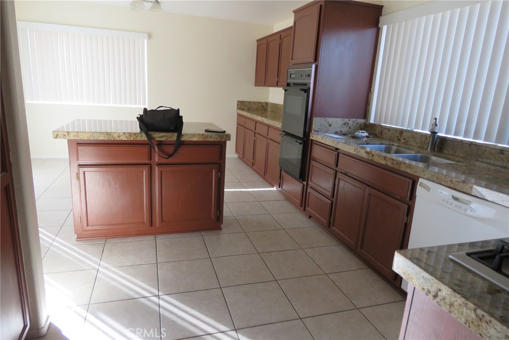 8526 Condalia Property Photo 7