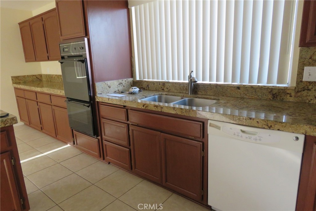 8526 Condalia Property Photo 9