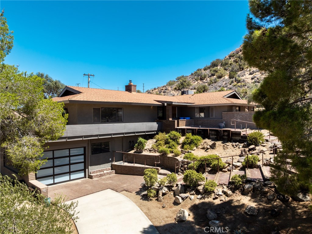 8708 Sage Property Photo 2