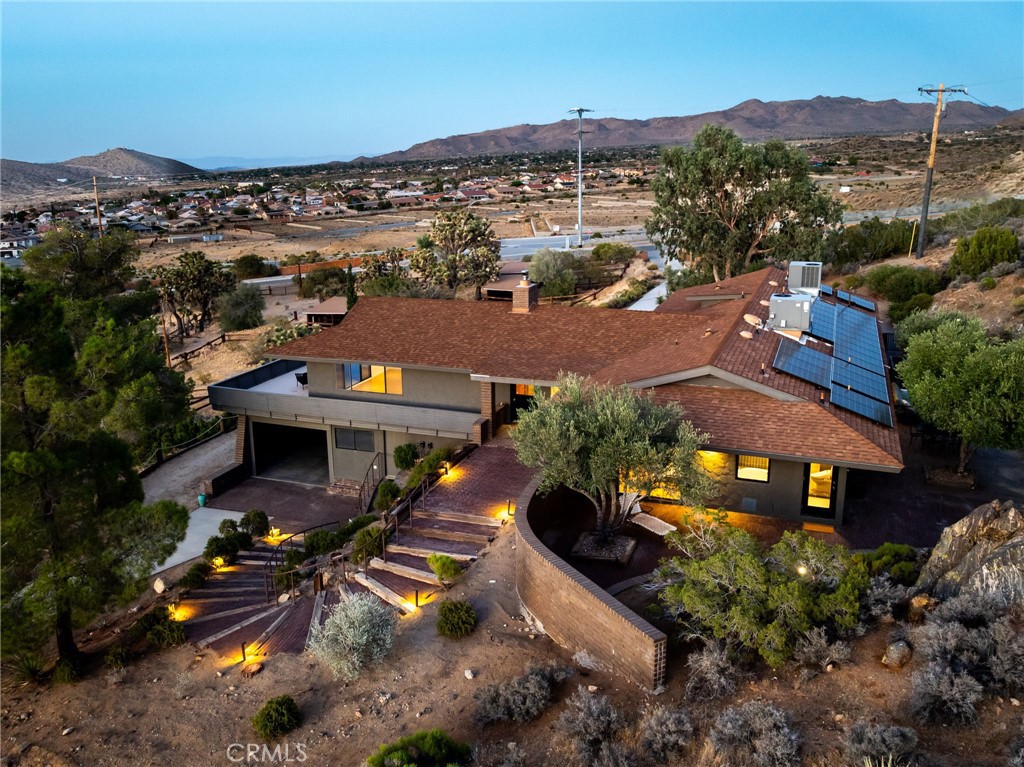 8708 Sage Property Photo 3