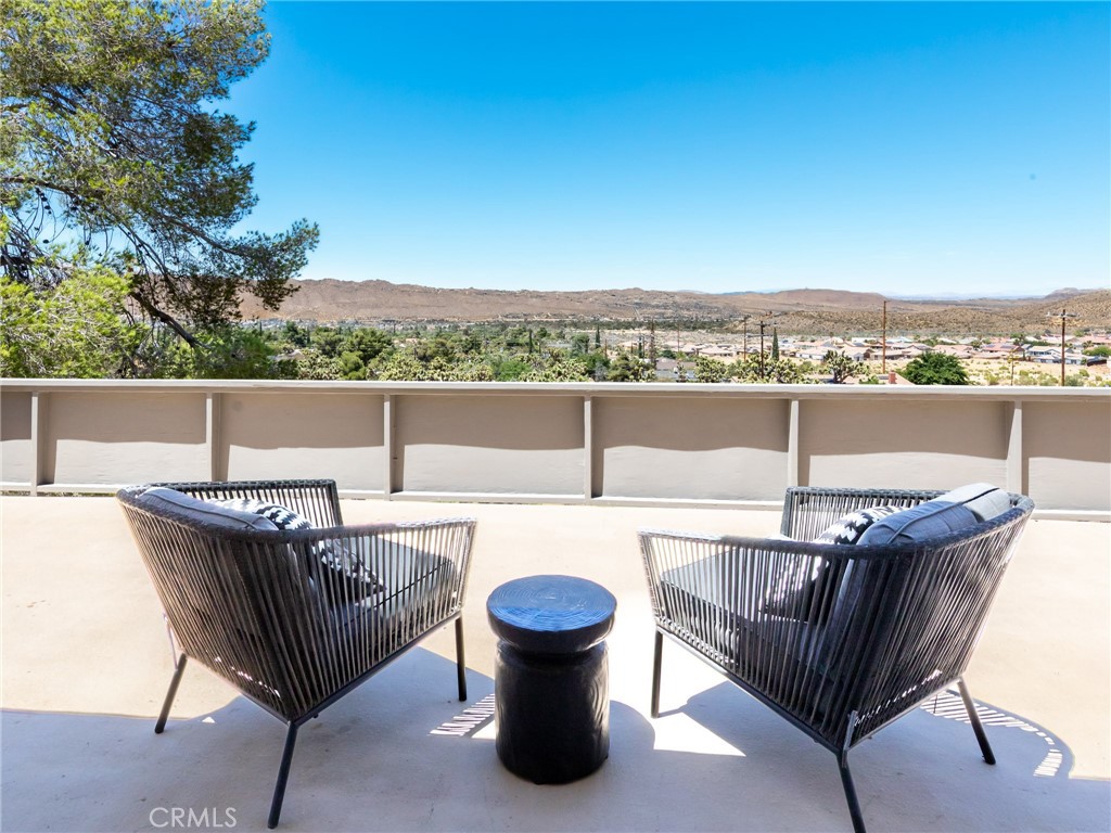 8708 Sage Property Photo 9