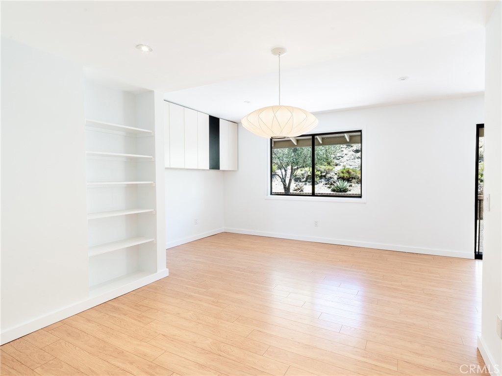 8708 Sage Property Photo 20