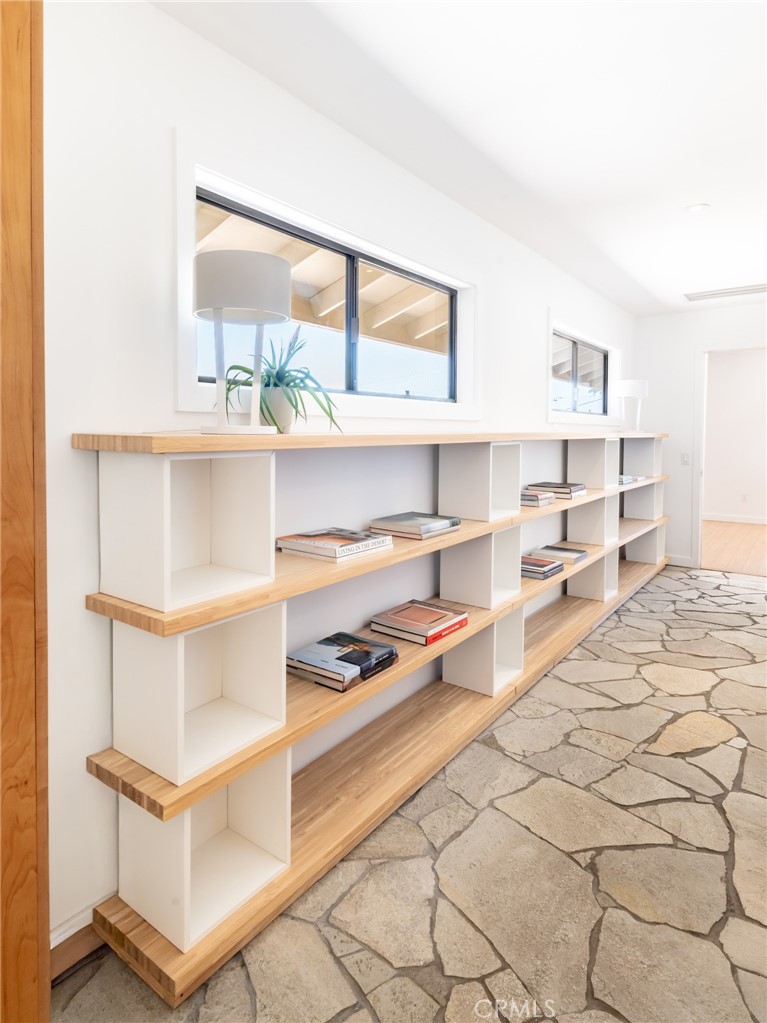 8708 Sage Property Photo 31
