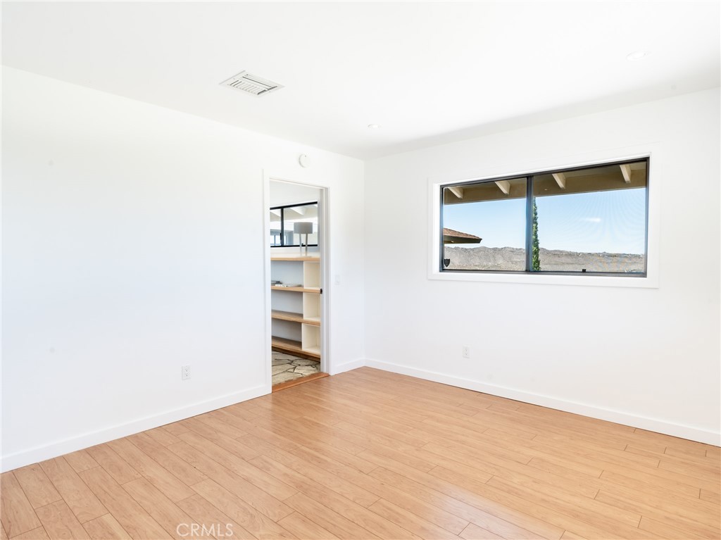 8708 Sage Property Photo 37