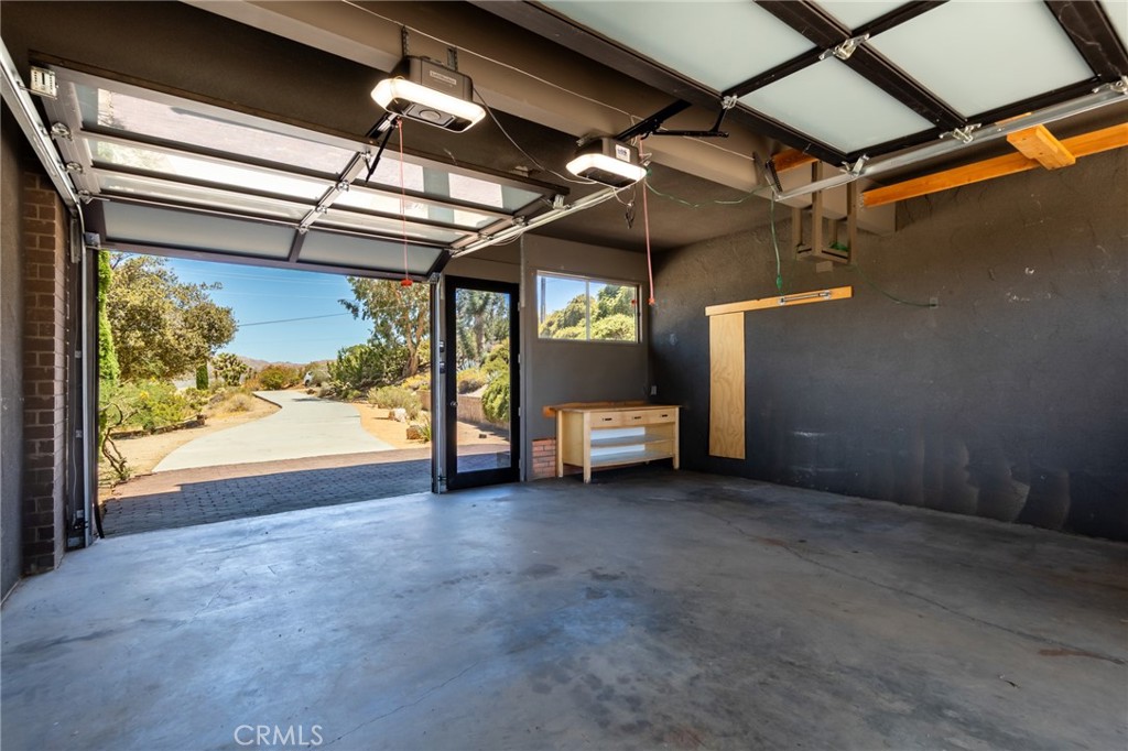 8708 Sage Property Photo 54