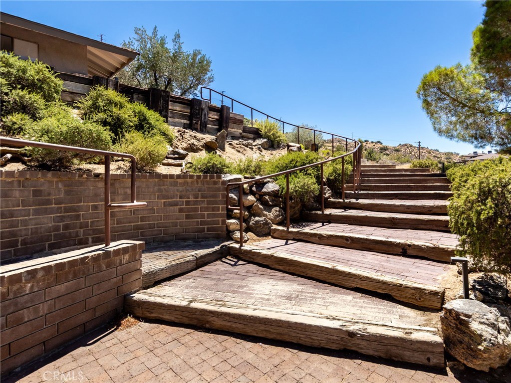 8708 Sage Property Photo 56