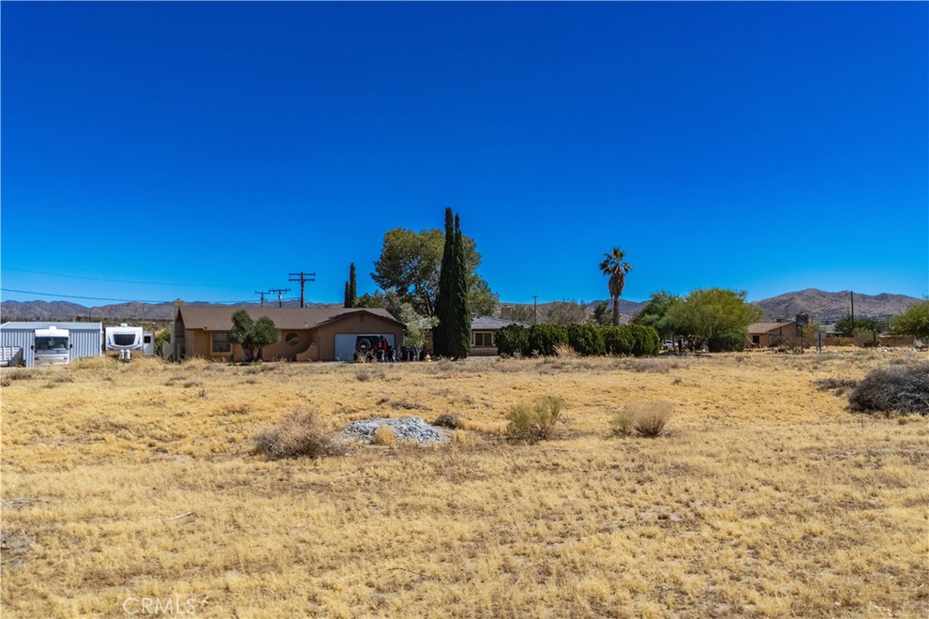 6770 Lindbergh Lane Property Photo 16