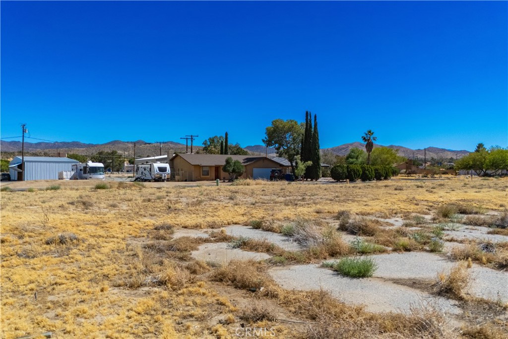 6768 Lindbergh Lane Property Photo 19