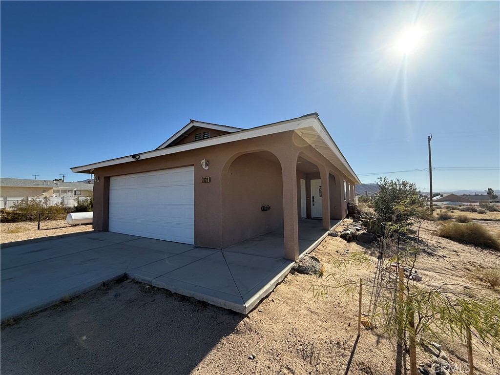 7620 Bedouin Property Photo 1