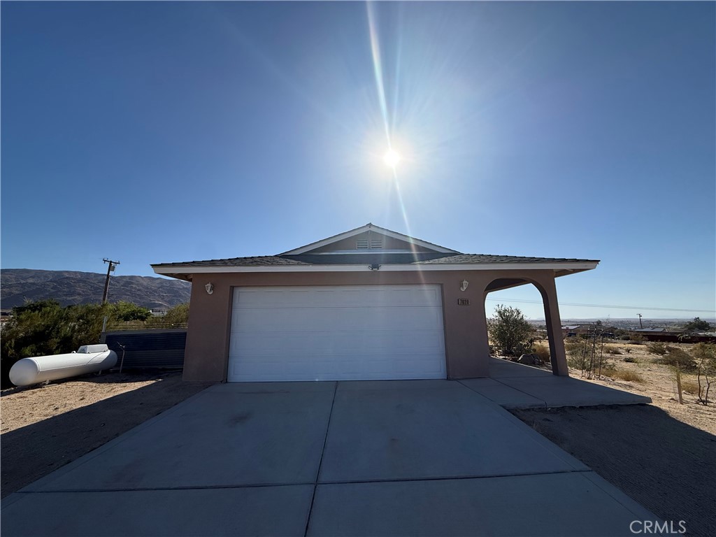 7620 Bedouin Property Photo 3