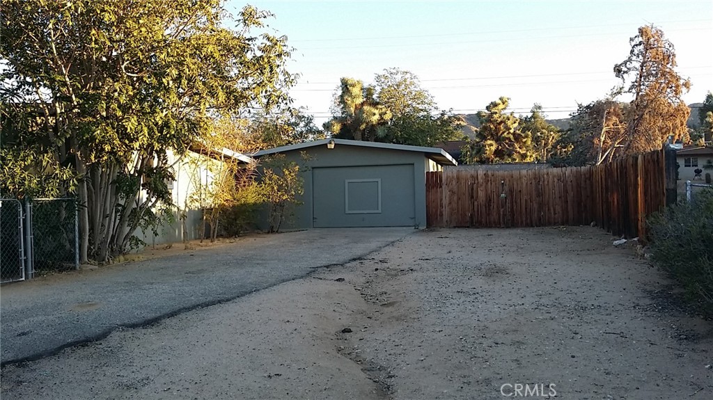 56633 Bonanza Property Photo 3