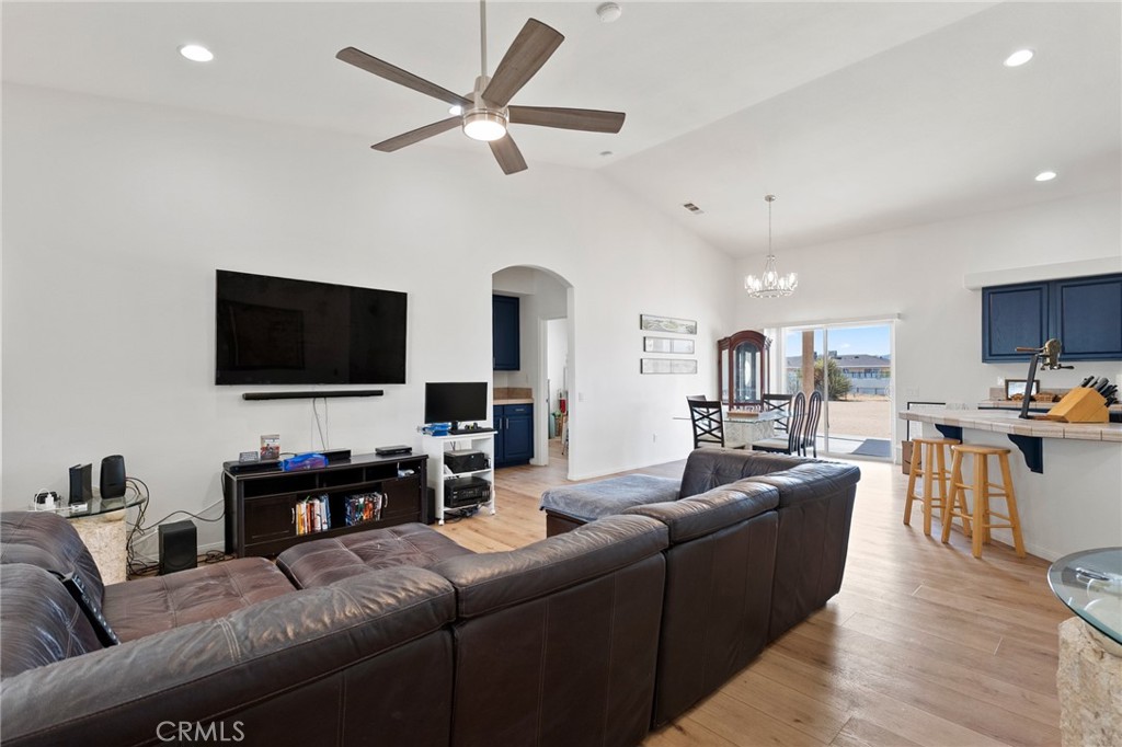58333 Campanula Street Property Photo 5