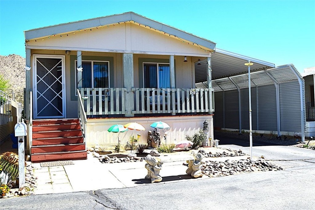 56254 29 Palms Highway 123 Property Photo 1