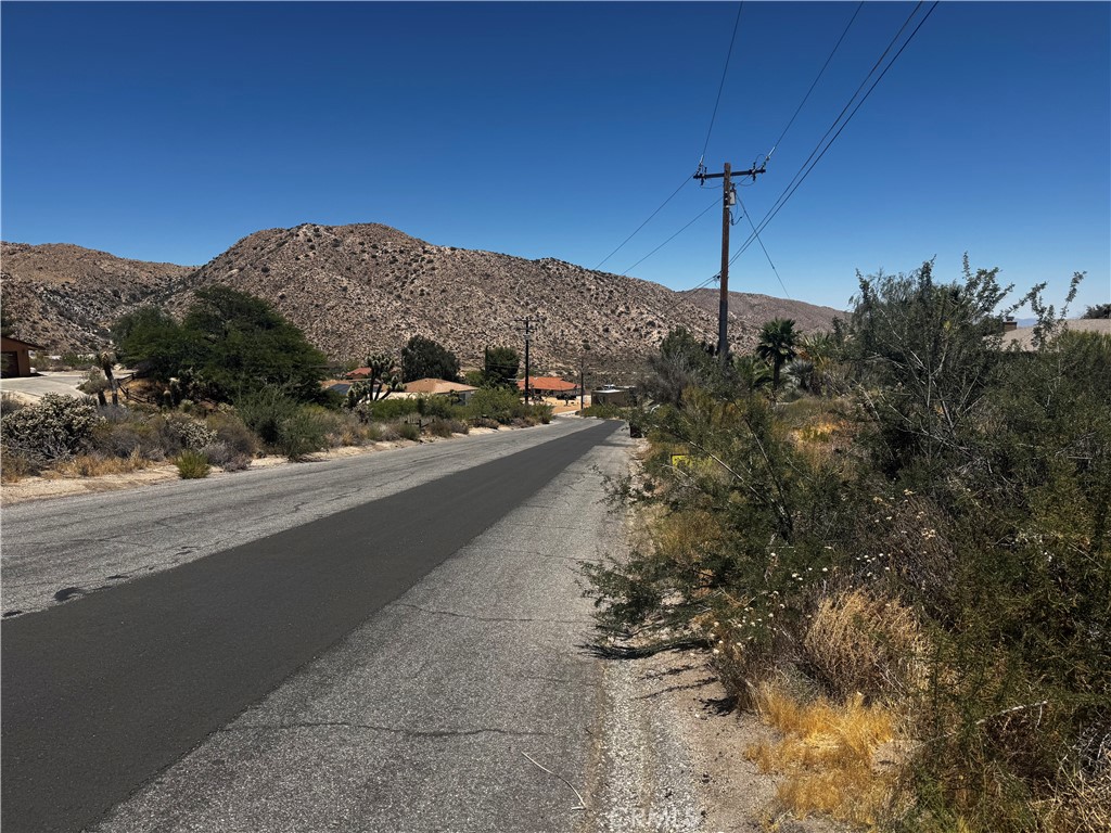 54025 Ridge Property Photo 7