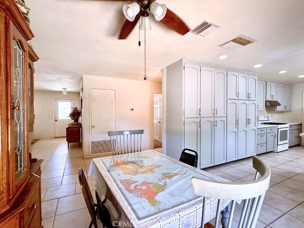 6963 Lennox Property Photo 5