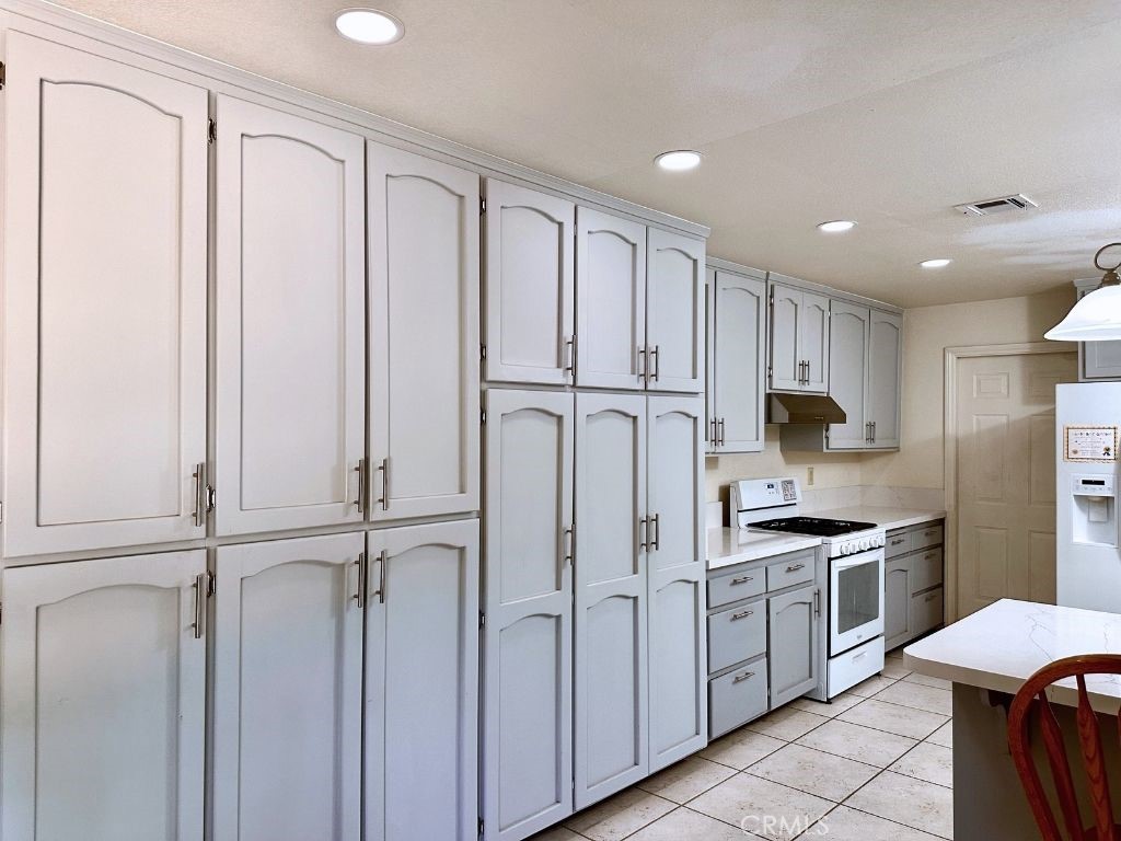 6963 Lennox Property Photo 12