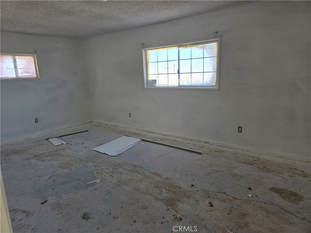 1087 Sunrise Avenue Property Photo 6