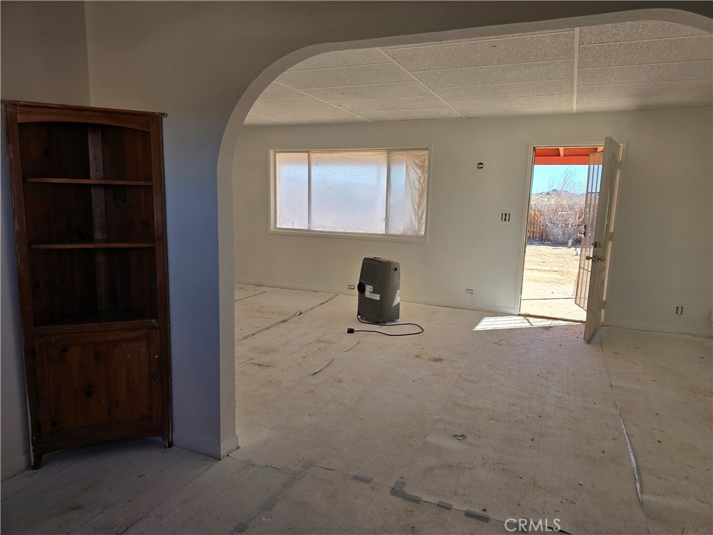 1087 Sunrise Avenue Property Photo 10
