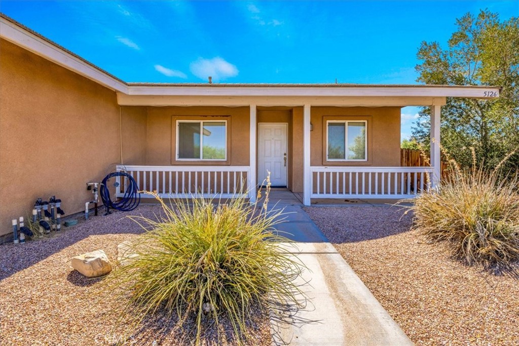 5126 Verenda Property Photo 5
