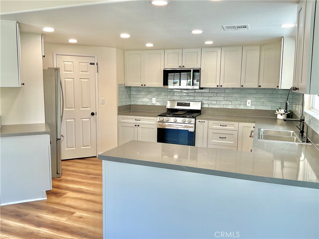 58319 Mountain View Property Photo 11