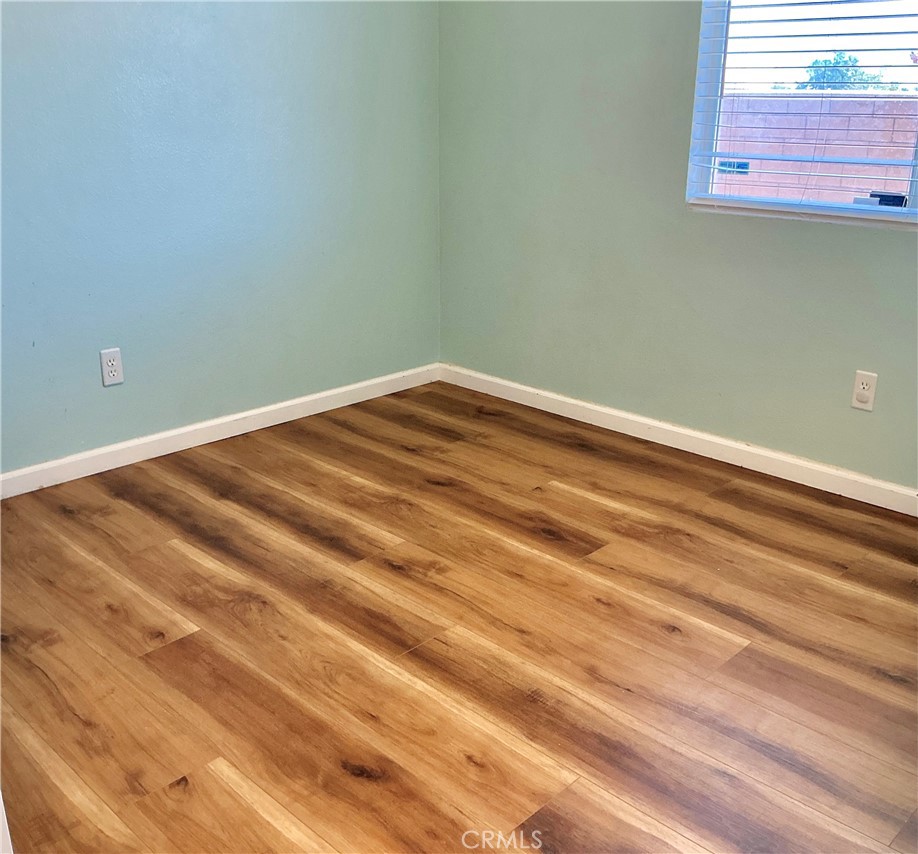 58319 Mountain View Property Photo 14