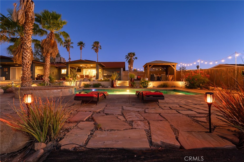 73840 Desert Dunes Property Photo 1