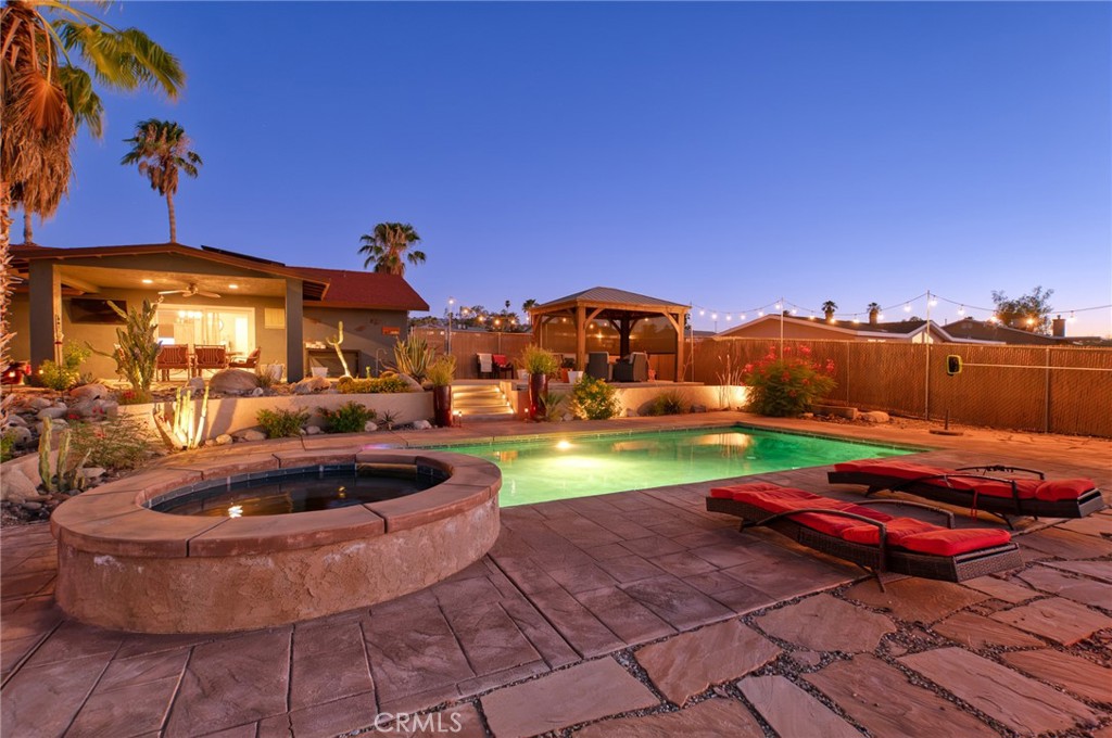 73840 Desert Dunes Property Photo 2
