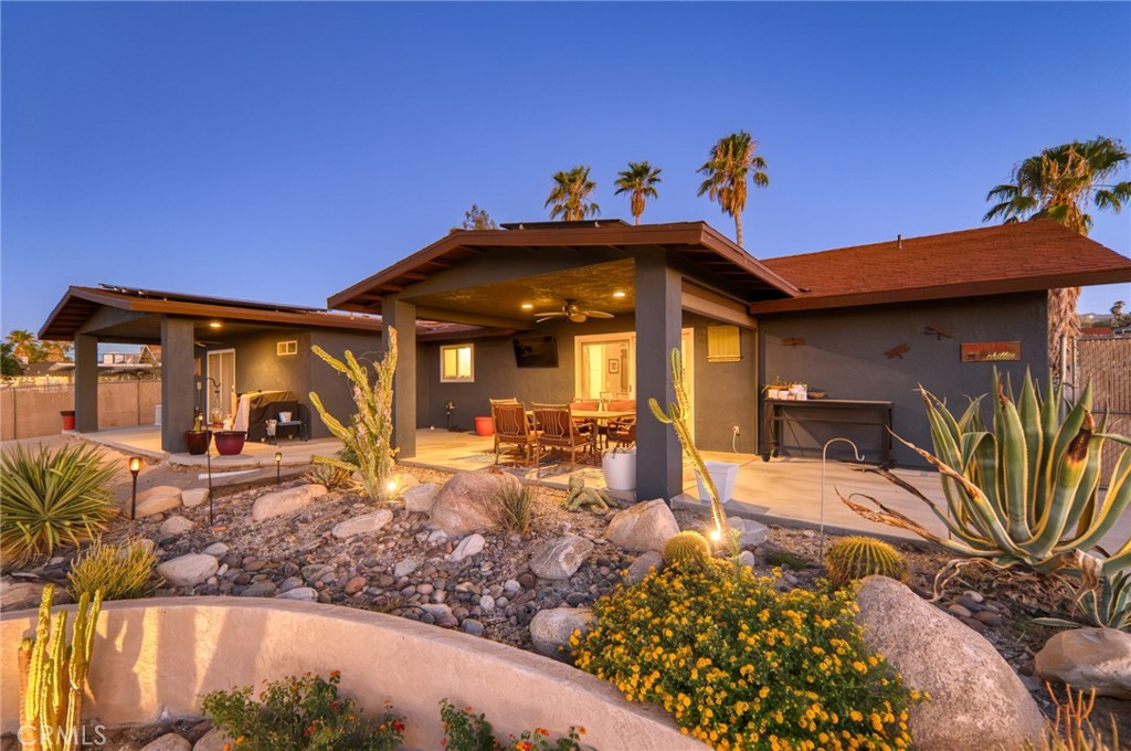 73840 Desert Dunes Property Photo 6