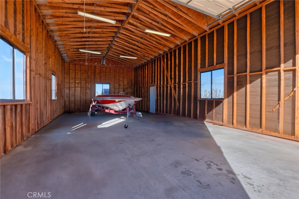 56630 Bear Court Property Photo 6