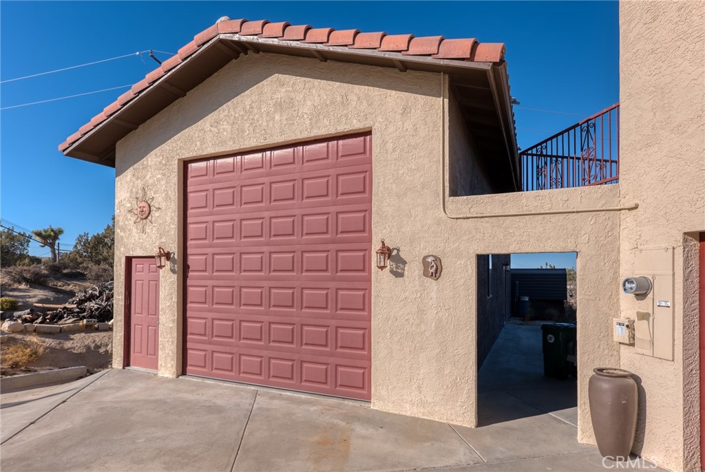 56630 Bear Court Property Photo 8