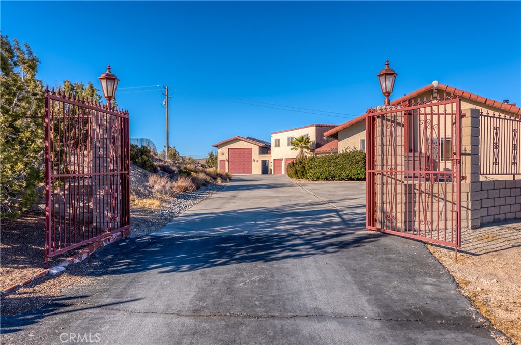 56630 Bear Court Property Photo 10