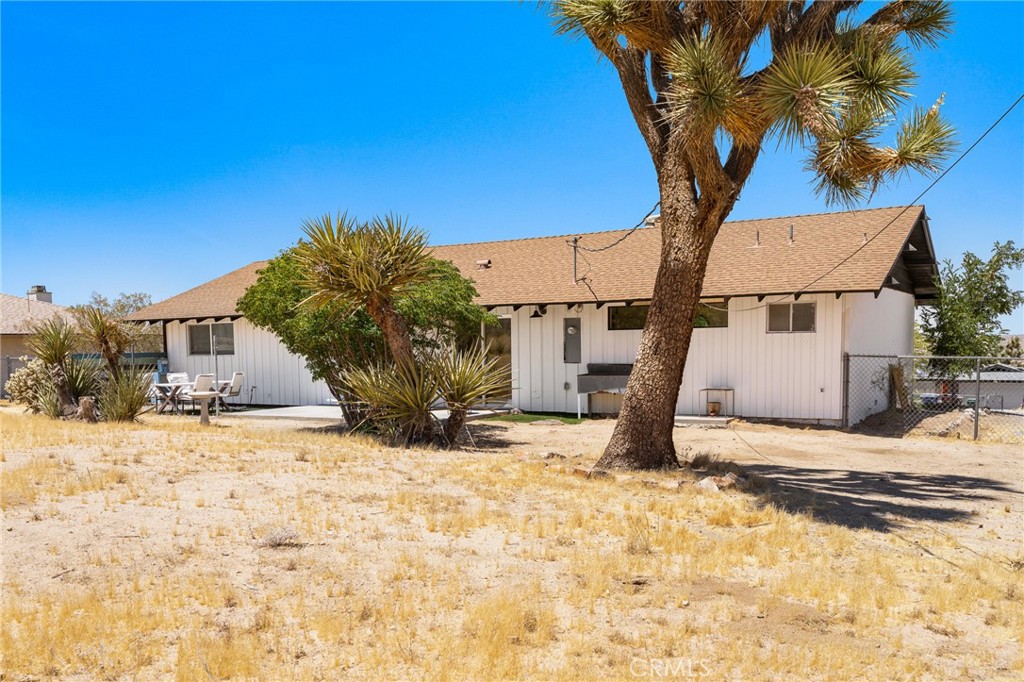60229 La Mirada Trail Property Photo 48