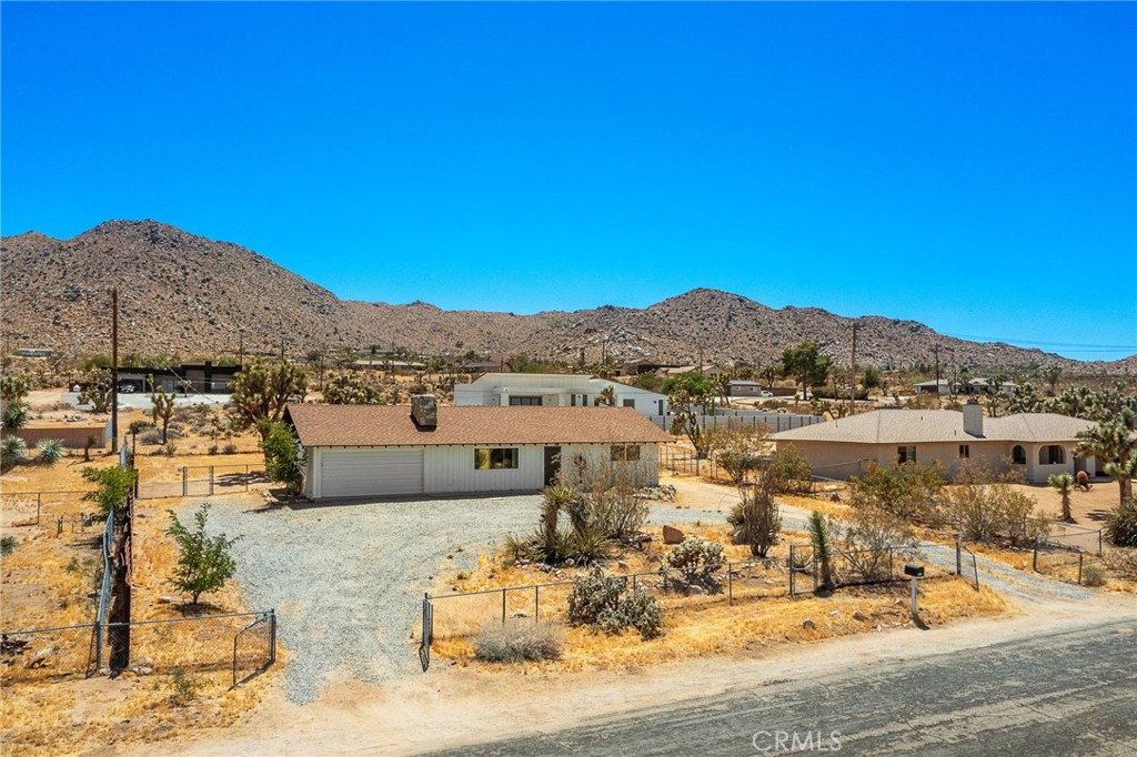60229 La Mirada Trail Property Photo 51