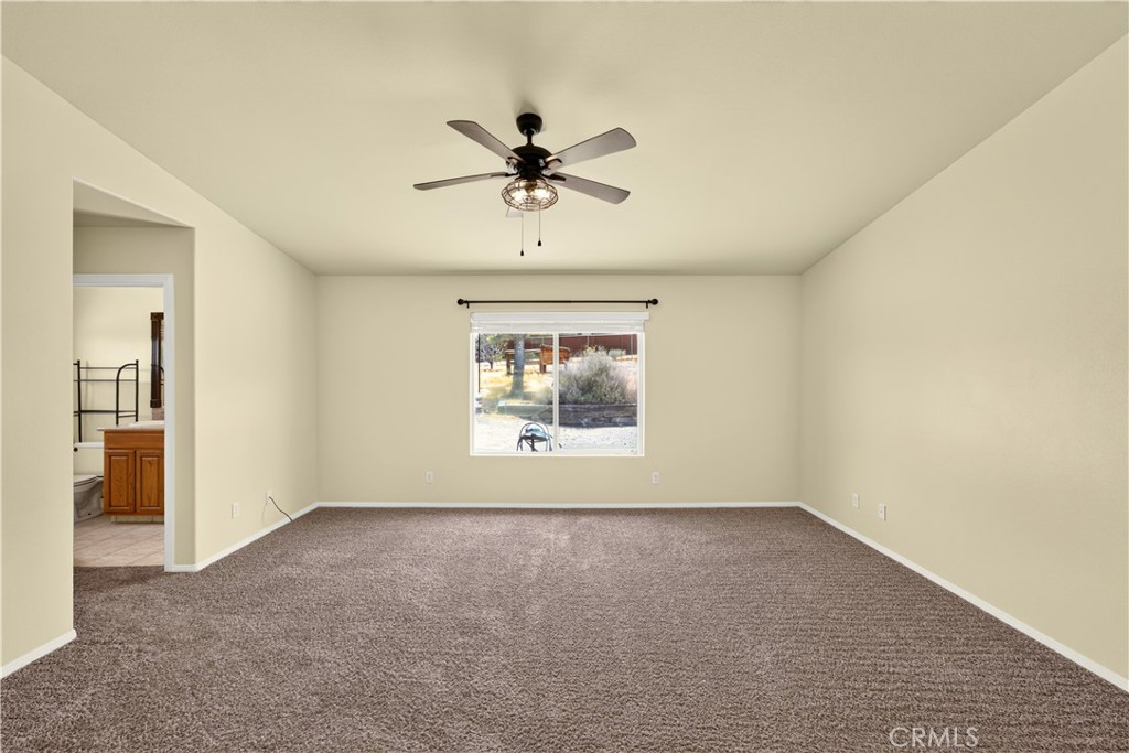 61053 Sandalwood Property Photo 9