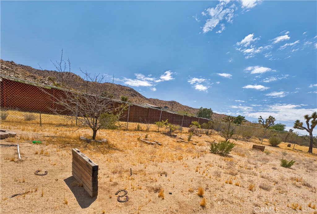 61053 Sandalwood Property Photo 28