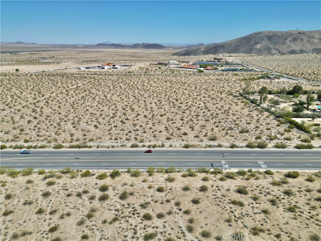 66400 29 Palms Highway Property Photo 3