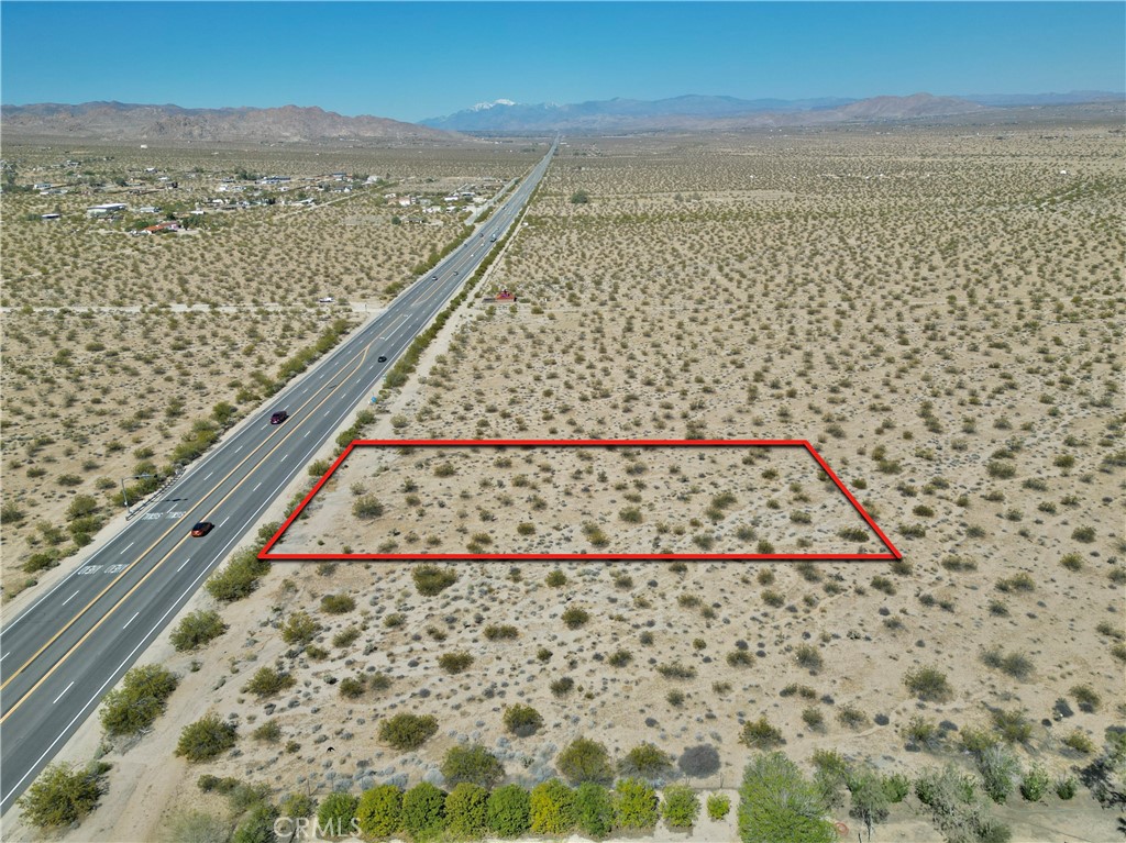 66400 29 Palms Highway Property Photo 8