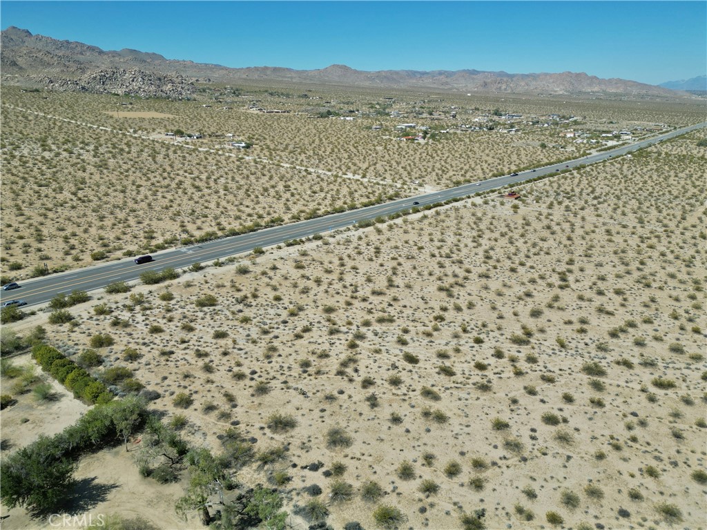 66400 29 Palms Highway Property Photo 9