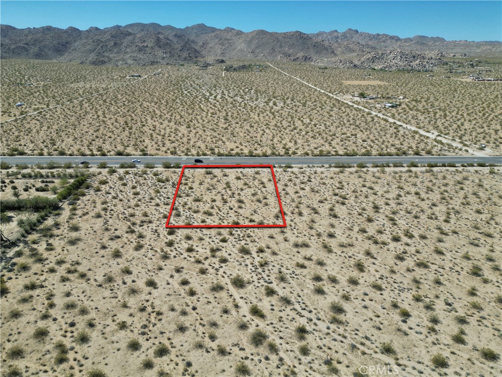 66400 29 Palms Highway Property Photo 11