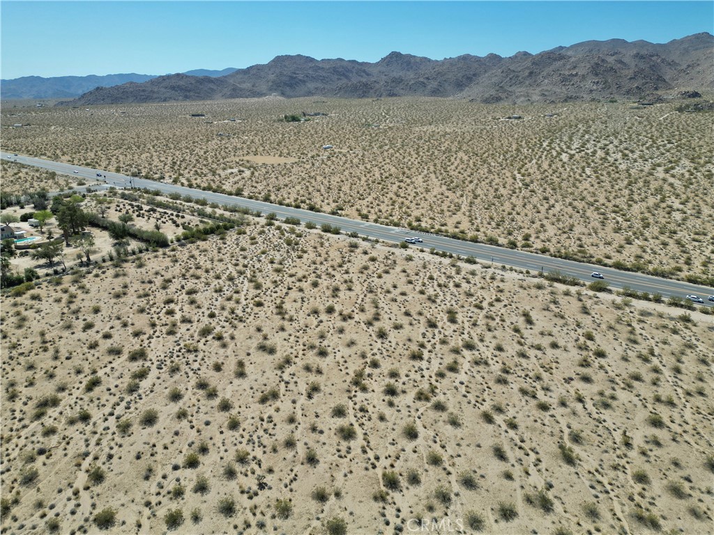 66400 29 Palms Highway Property Photo 12