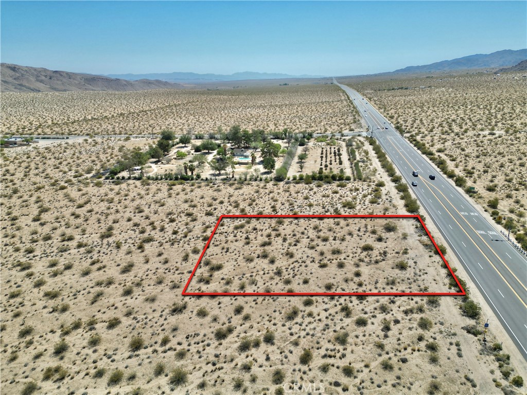 66400 29 Palms Highway Property Photo 14