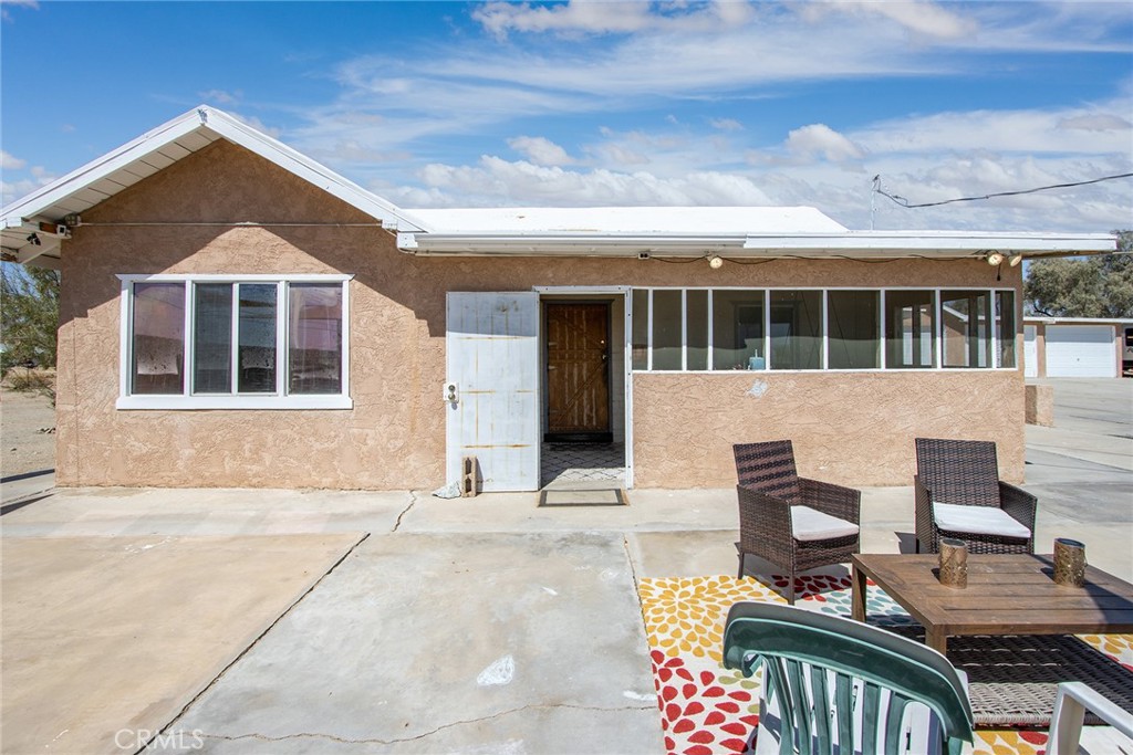 73292 Raymond Way Property Photo 10