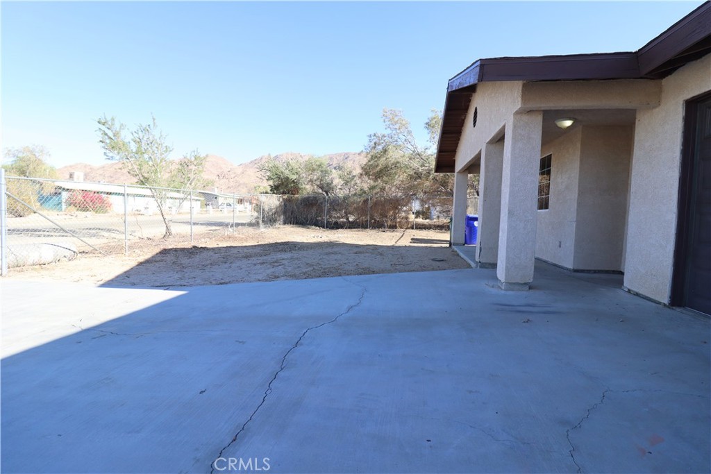 6966 Juniper Property Photo 3