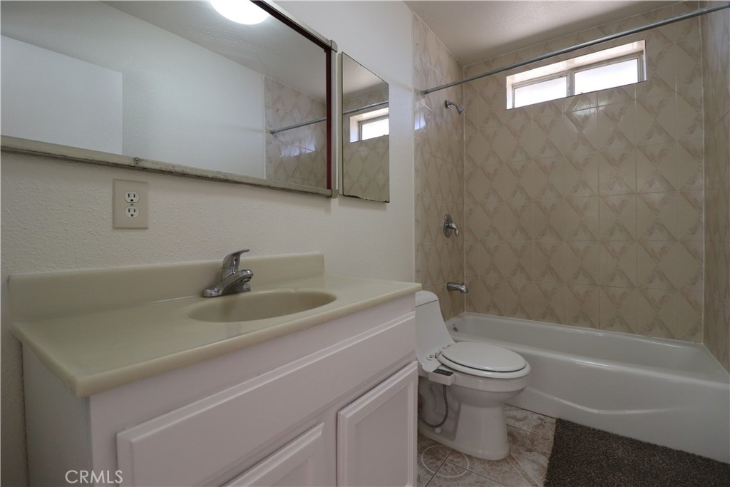 6966 Juniper Property Photo 32