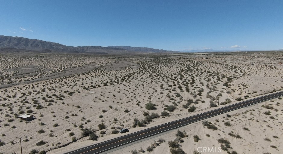 6784 Sand Pit Ranch Rd Property Photo 4