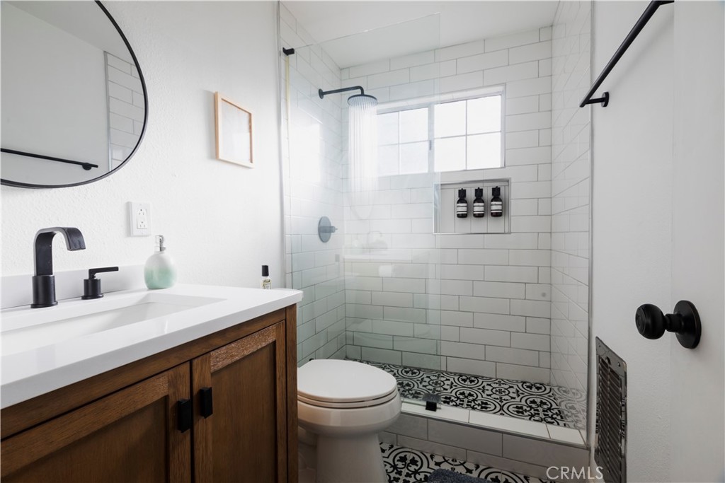 5931 Rose Ellen Avenue Property Photo 17