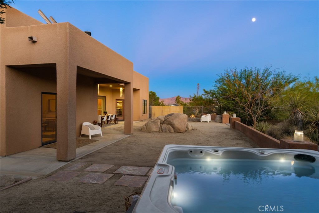 6220 Farrelo Property Photo 5
